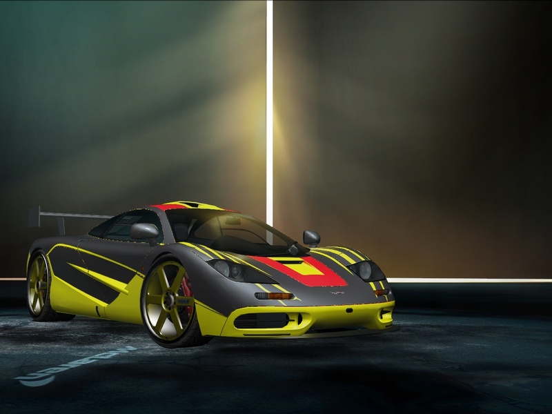 my mclaren f1 with new disegn on the roof